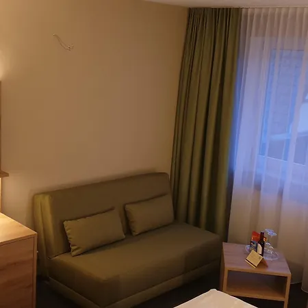 ホテル Schoene Aussicht