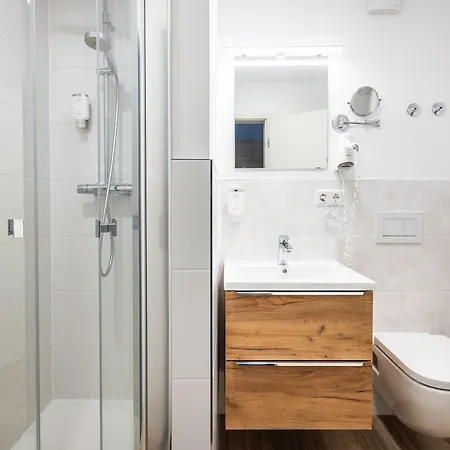 Otel Schoene Aussicht 3*